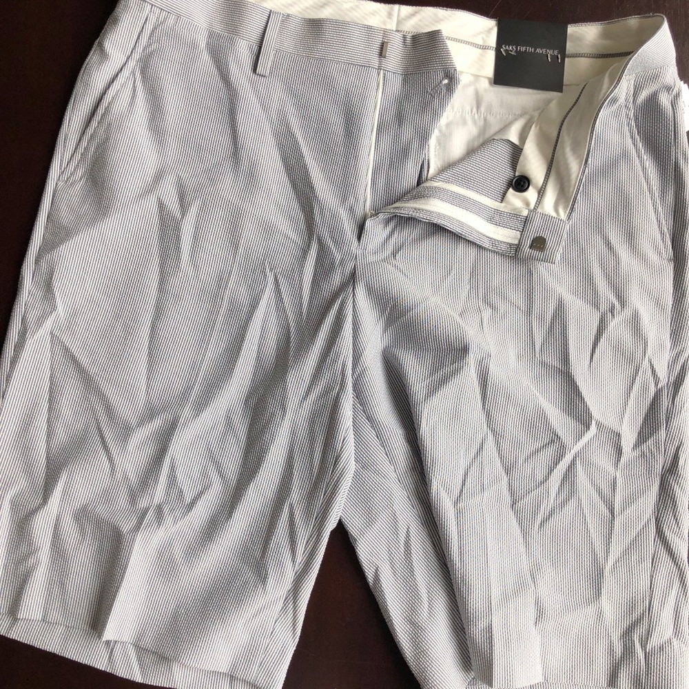 Men’s saks Navy Pinstripe Dress Shorts 34W